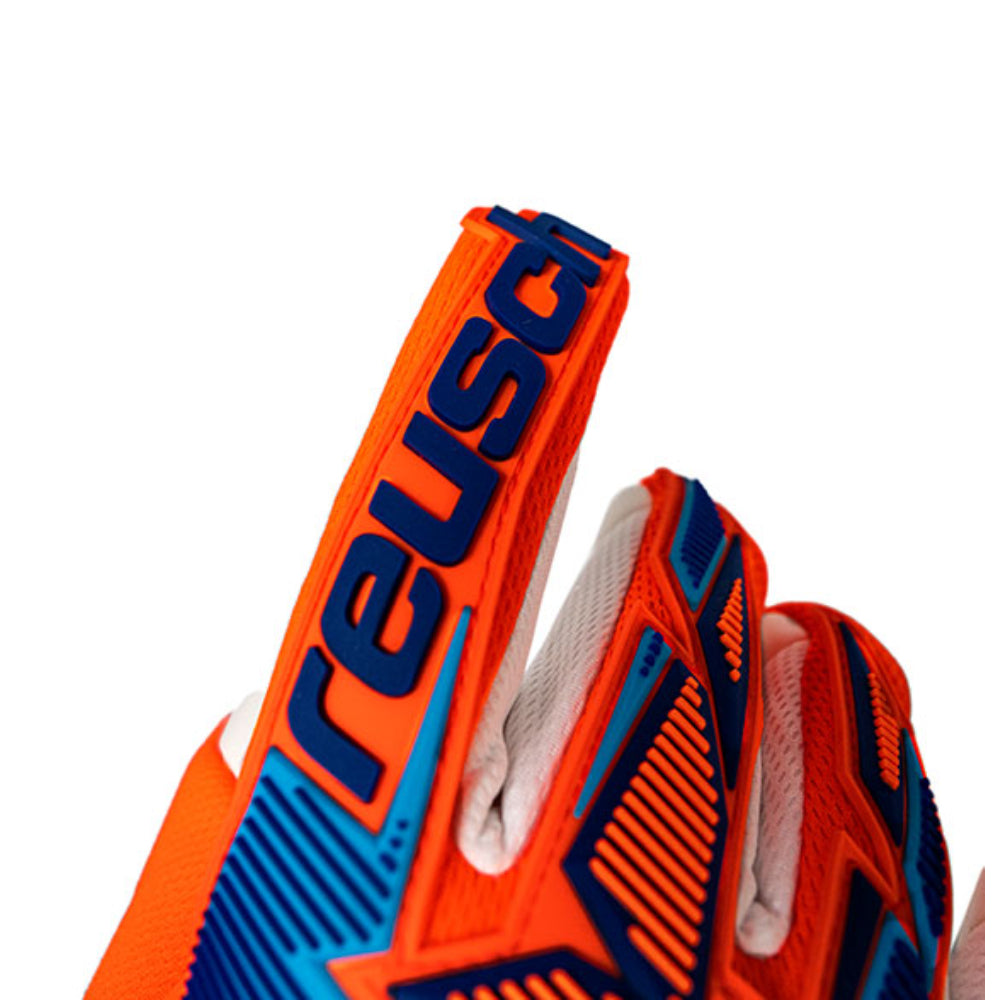 World Cup Attrakt Freegel Advance