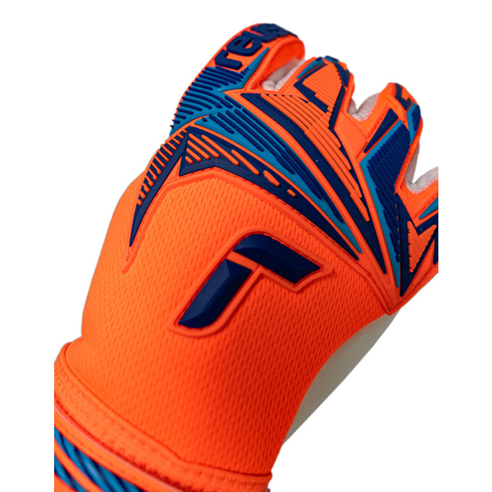 World Cup Attrakt Freegel Advance