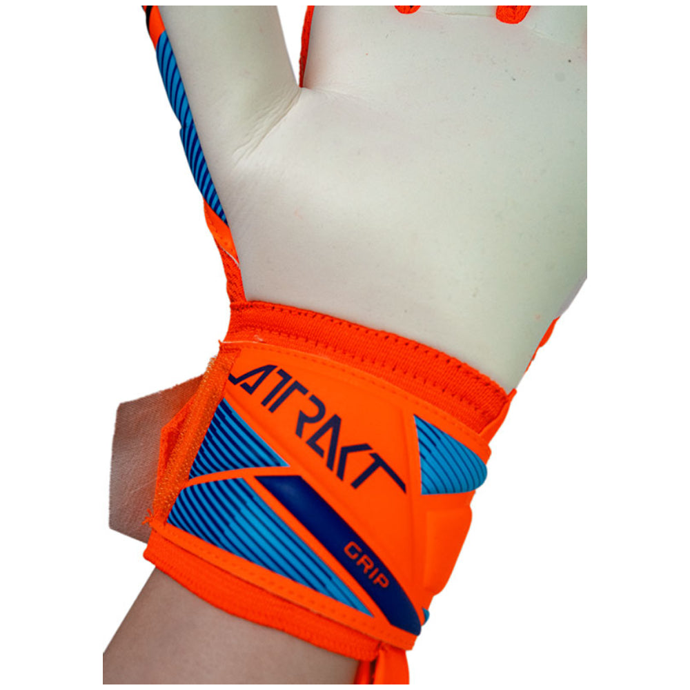 World Cup Attrakt Grip